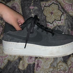 Charcoal Grey Air Force 1 Sage Low Night Stadium
